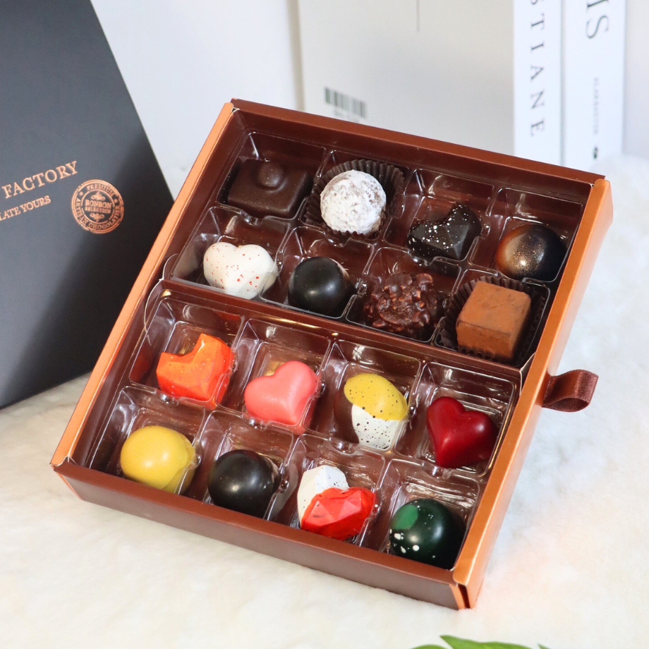 ฺBonbons Set E - The Chocolate Factory